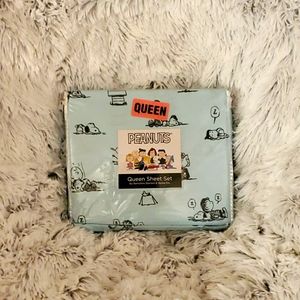 Berkshire Blanket & Home Co. "Peanuts" Queen Sheet